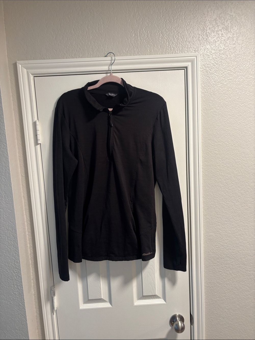 Eddie Bauer xl black quarter zip pullover like new!